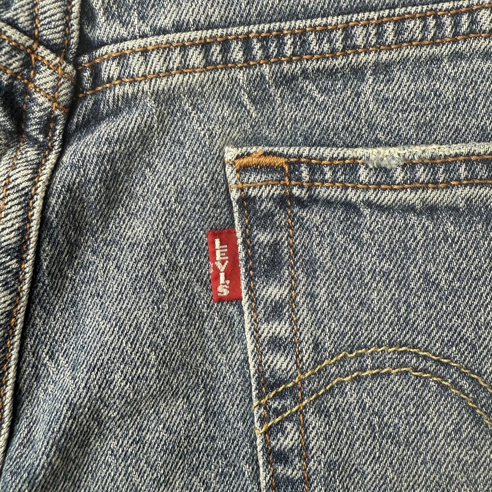Levis 501 Shorts Womens 34 Blue Button Fly Raw Hem High Rise Relaxed Fit Denim - Picture 12 of 12